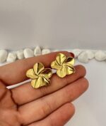 Aros Florales Enchapados en Oro 18K - Imagen 3