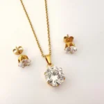 Set de Collar y Aros Bañados en Oro 18K - Imagen 2